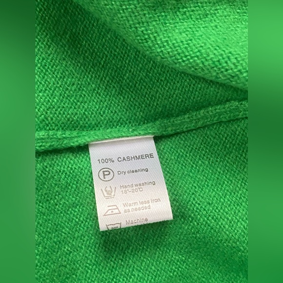 Luxury Mongolian cashmere turtle neck sweater Blue Sky Cashmere Sz M - Picture 7 of 12